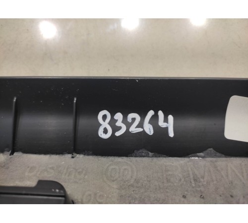 Накладка порога (передняя левая)