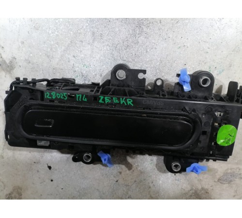 Ручка двери передняя левая внешняя