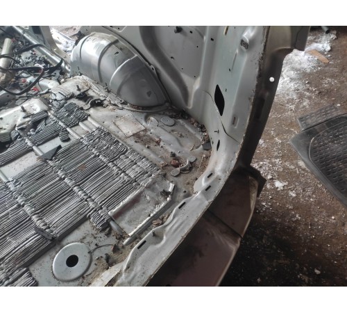 Задняя панель