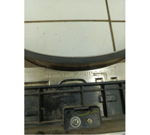 Накладка крышки багажника