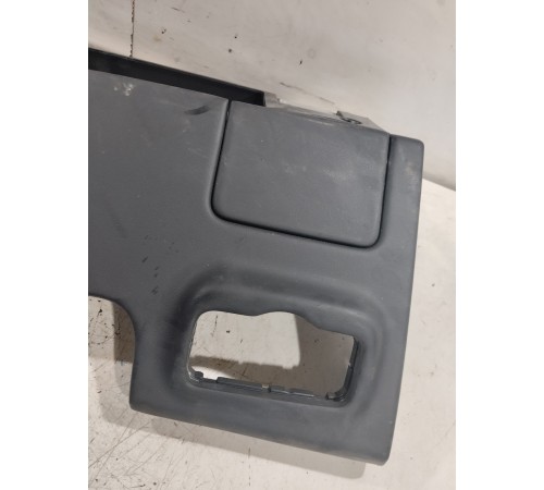 Накладка торпедо левая нижняя