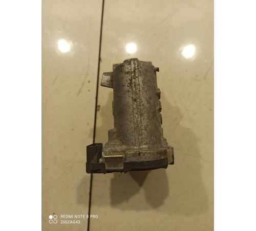 Дроссельная заслонка