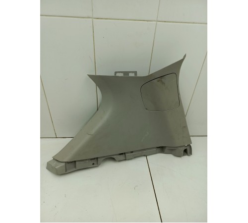 Обшивка стойки задняя правая