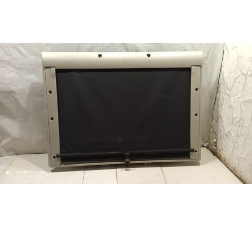 Шторка солнцезащитная выдвижная в сборе