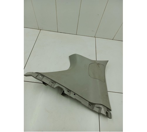 Обшивка стойки задняя правая