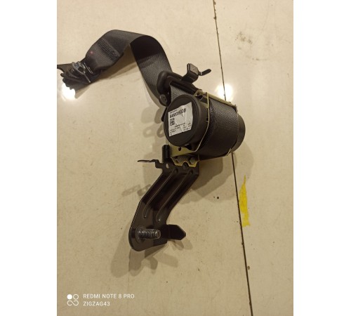 Ремень безопасности (задний левый)