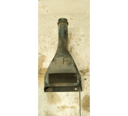 Патрубок воздушного фильтра