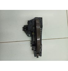 Ручка двери передняя правая внешняя