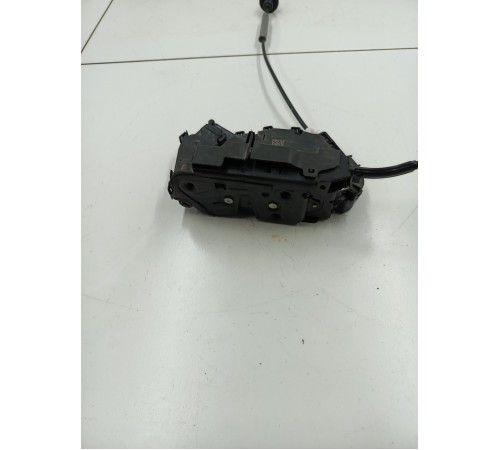 Замок двери задний правый