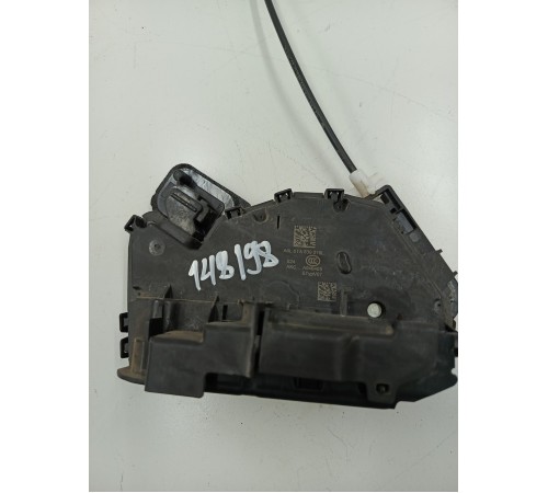 Замок двери задний правый