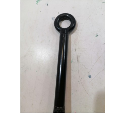 Крюк буксировочный