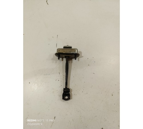 Ограничитель двери задний левый