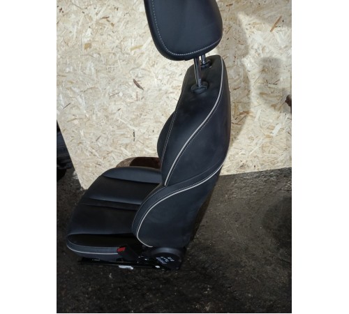 Сиденье переднее правое