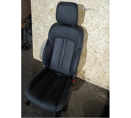 Сиденье переднее правое