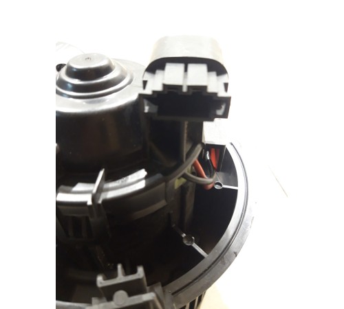 Моторчик отопителя (печки)