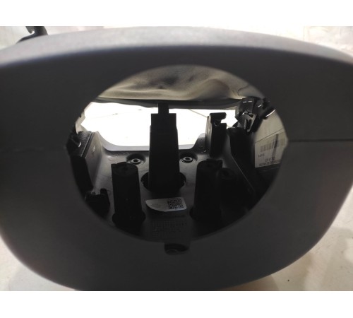 Кожух рулевой колонки