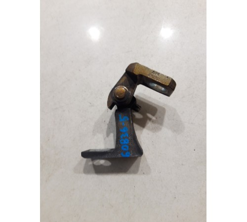 Петля двери(задняя правая верхняя)