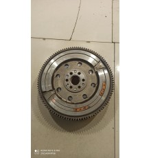 Маховик двигателя