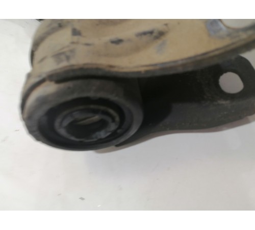 Рычаг подвески передний левый