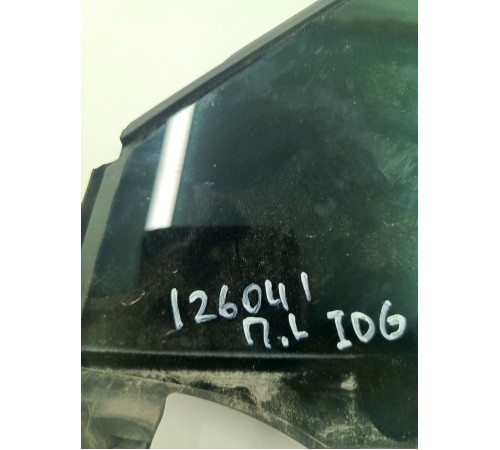 Глухое стекло форточка переднее левое 