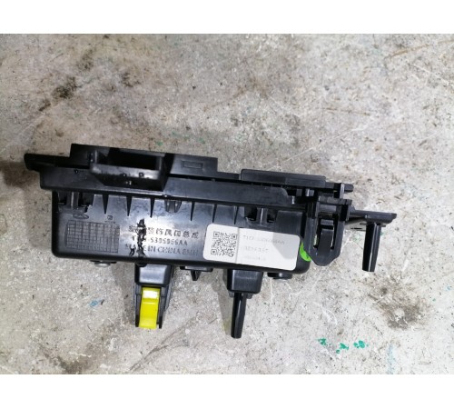 Дефлектор воздуховод передний центральный