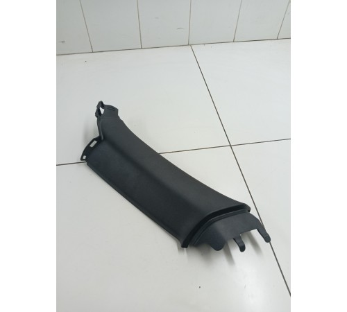 Обшивка стойки задняя правая