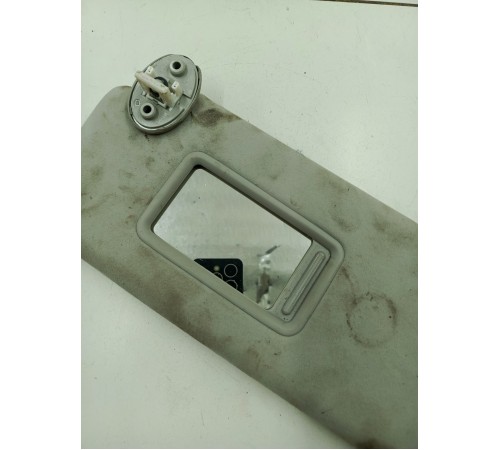 Козырёк левый