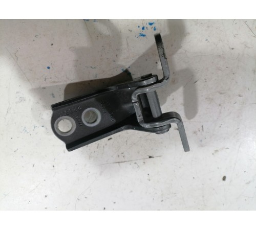 Петля двери задняя левая нижняя