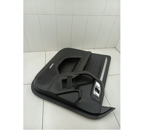 Обшивка двери передняя левая