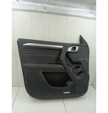 Обшивка двери передняя левая