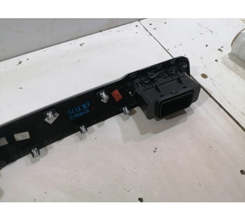 Накладка торпедо в сборе