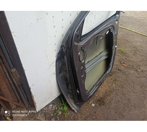 Дверь(передняя правая)