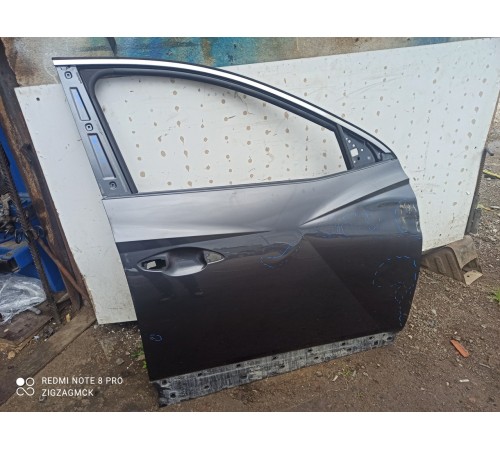 Дверь(передняя правая)