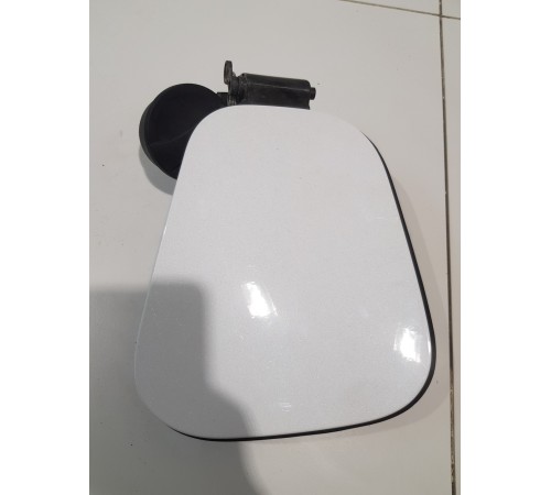 Лючок под зарядку АКБ