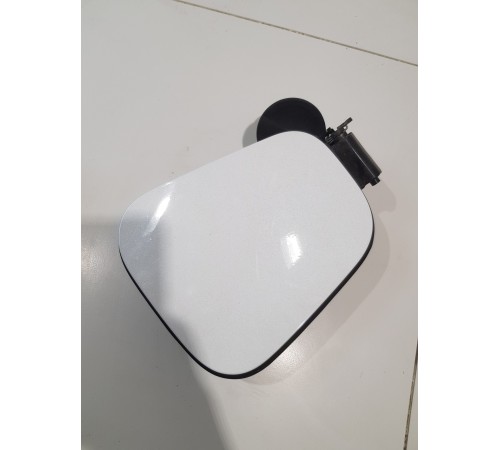 Лючок под зарядку АКБ