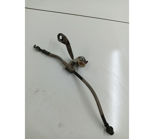 Тормозной шланг передний правый