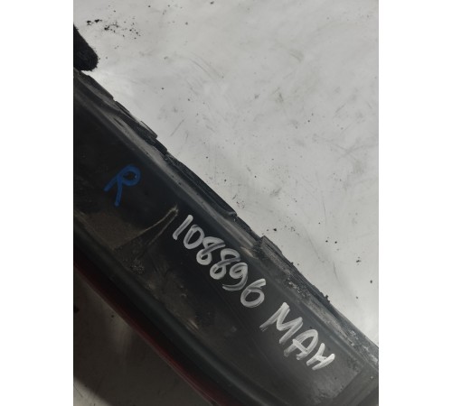 Фонарь (задний правый)