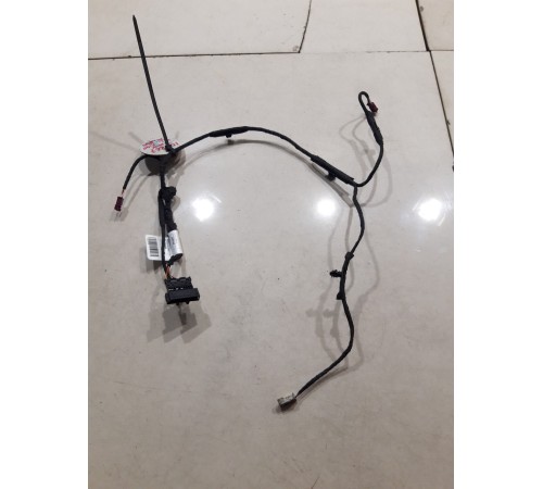 Электропроводка обшивки двери (задняя левая)