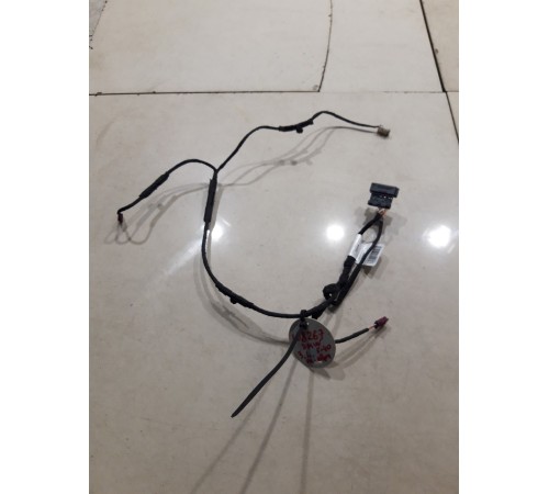 Электропроводка обшивки двери (задняя левая)