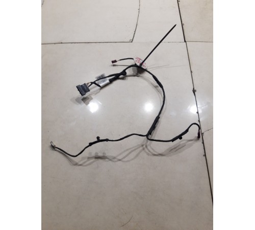 Электропроводка обшивки двери (задняя левая)