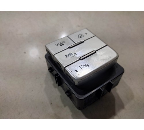 Блок кнопок центральной консоли многофунциональный