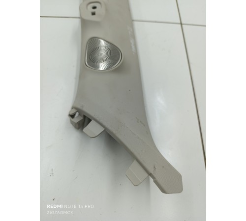 Обшивка стойки лобового стекла левая