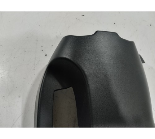 Кожух рулевой колонки нижний