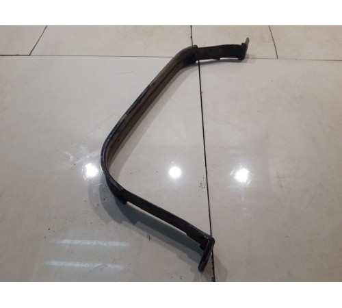 Крепление бака