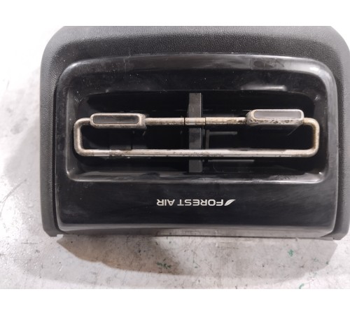 Накладка центральной консоли задняя с воздушным дефлектором