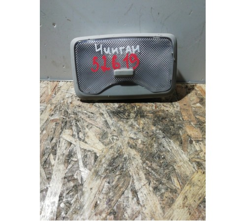 Плафон внутреннего освещения задний