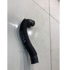 Патрубок системы охлаждения