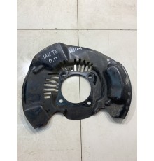 Передний правый пыльник тормозного диска