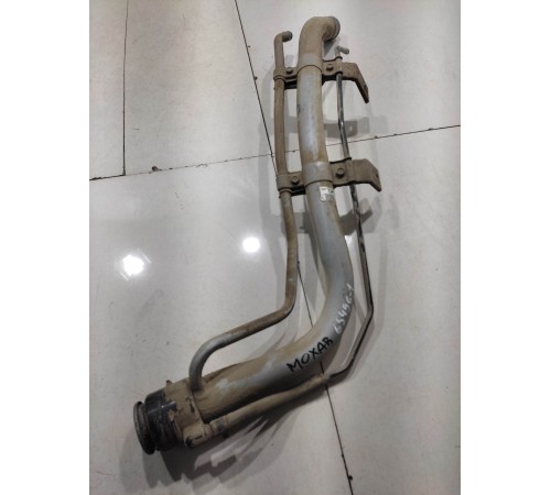 Горловина топливного бака