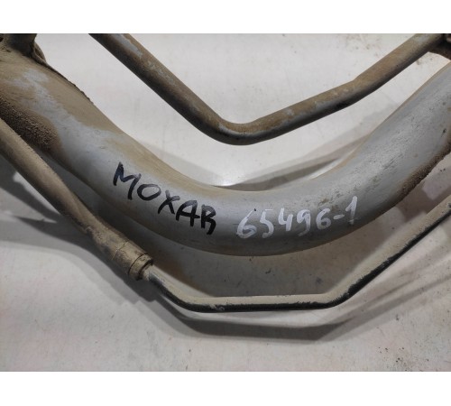 Горловина топливного бака